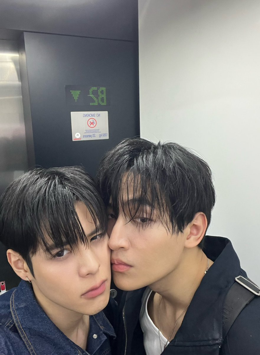 poon_mit12's tweet photo. ใจอ่อนกด1 
ส่วนใจแข็งทำไม่ได้ 🫣#MyRomanceScammerEP6 https://t.co/ofpoc7YtZ4