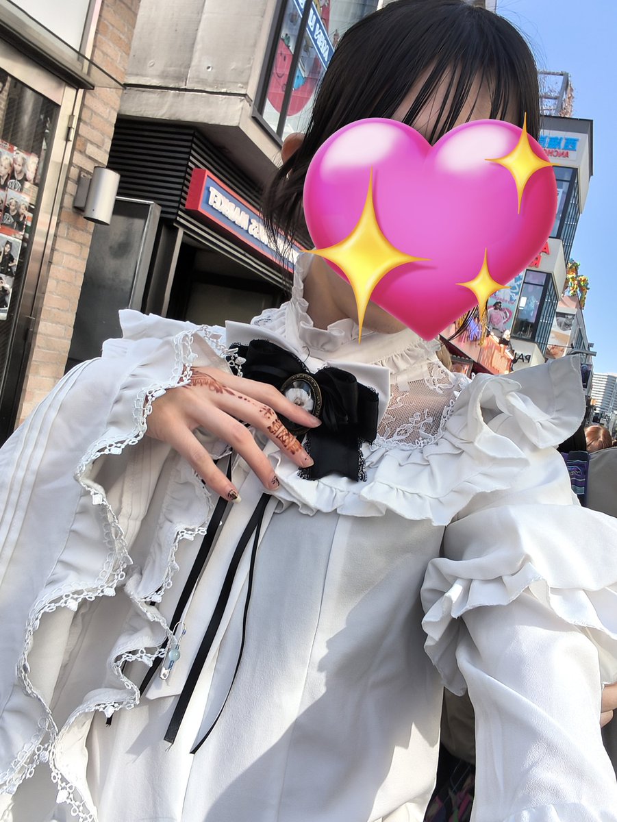 aurora on jupiter | Reze apologist tweet media