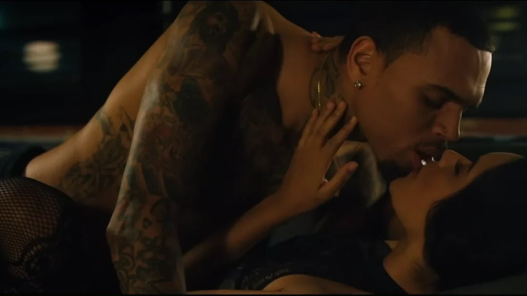 MagicHandz's tweet image. I can tell you never seen the #ROYALTY music videos cause everything I said was correct.