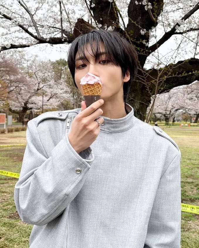 Ი𐑼 (@_starhwarchive) on Twitter photo 