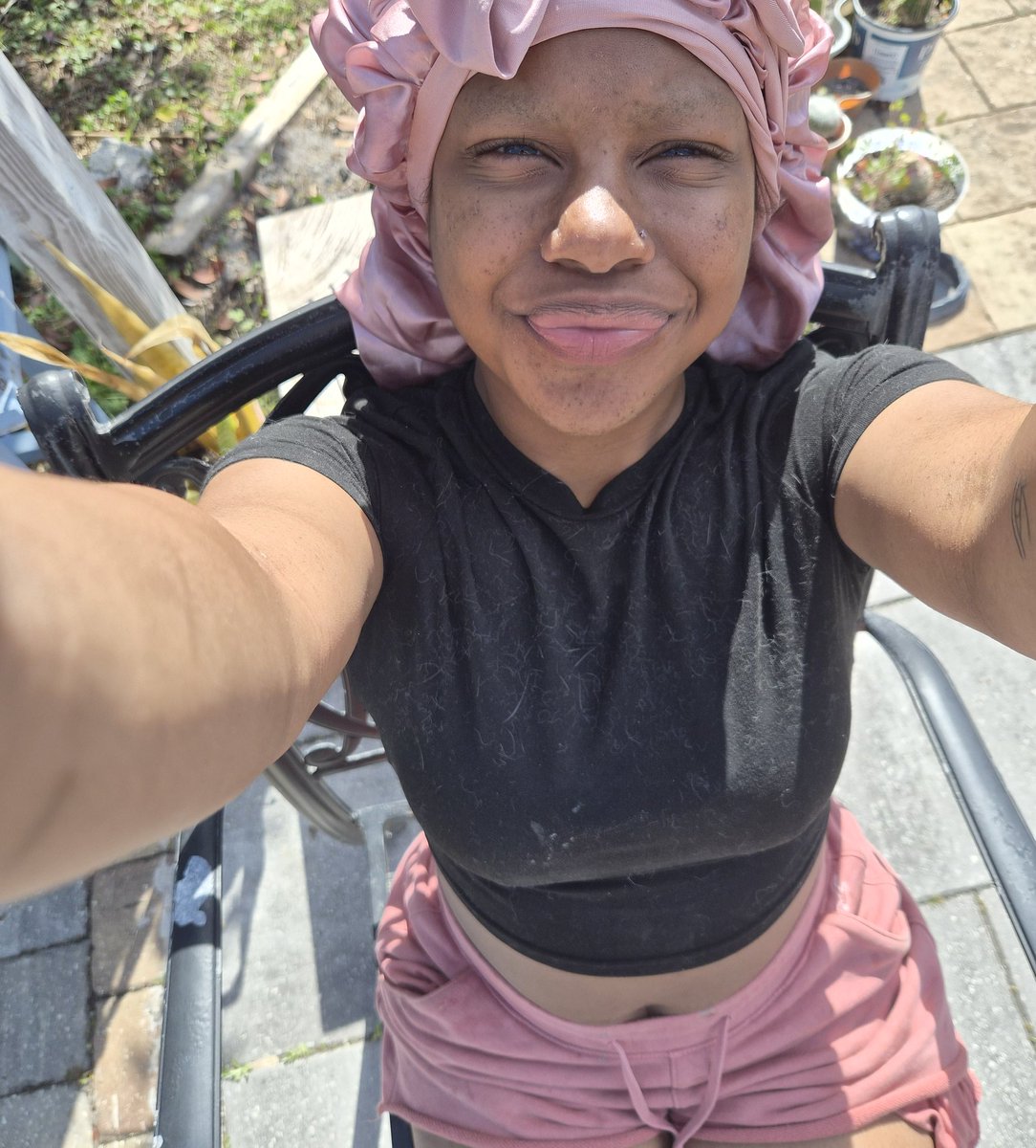 Angel • Findom 😇 tweet media