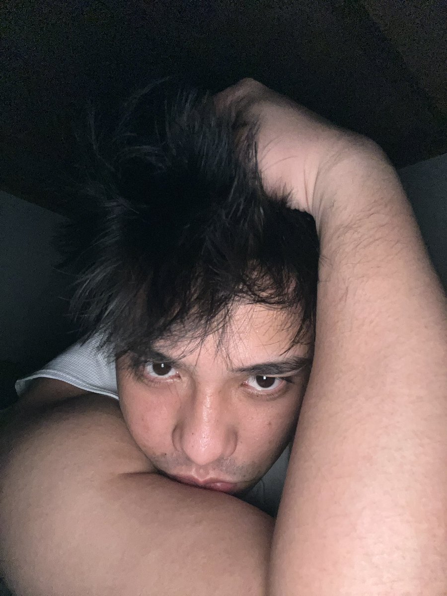 _jayveeismyname's tweet photo. still single https://t.co/9baoFyu32D