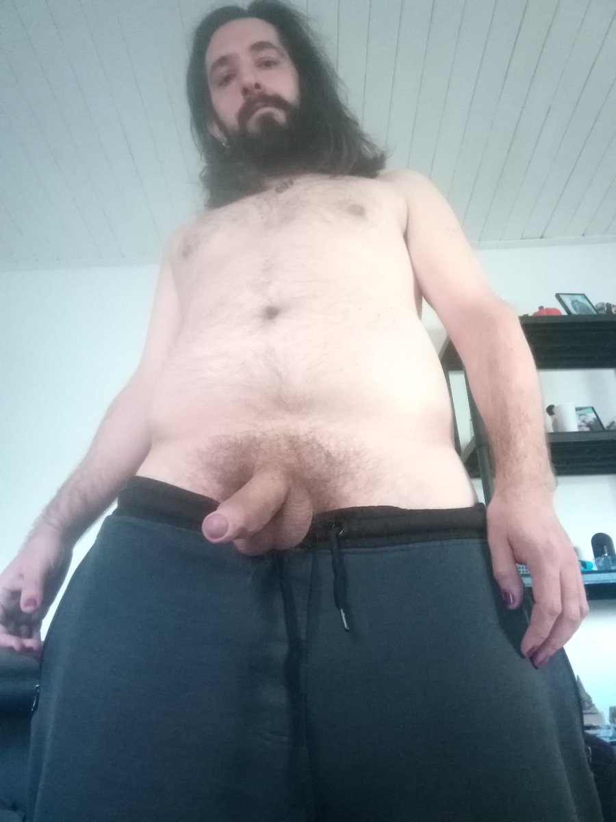 MasterMilk_Fick's tweet photo. Happy Sunday ✌🏻
#italianguy #cazzoitaliano #cam4gay #cam4Italia #cam4male #gaymaster #uncutdick https://t.co/tS8htzqE88