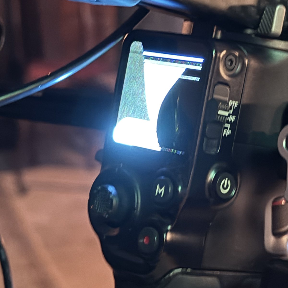 アベリク tweet media