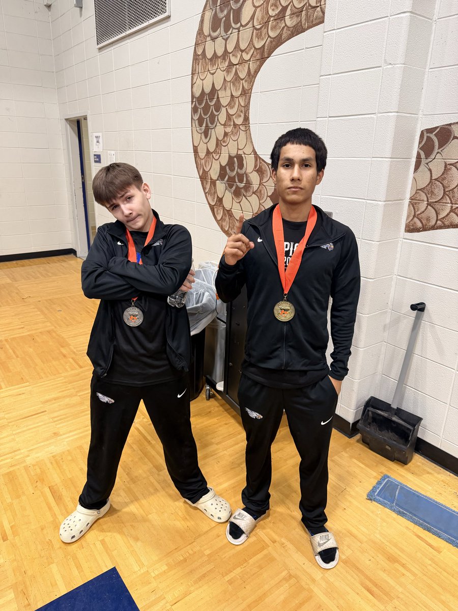 NCHS_PowerLifting tweet media