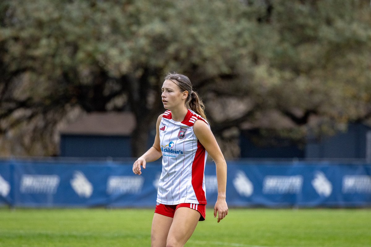 Lonestar09G_Red tweet media