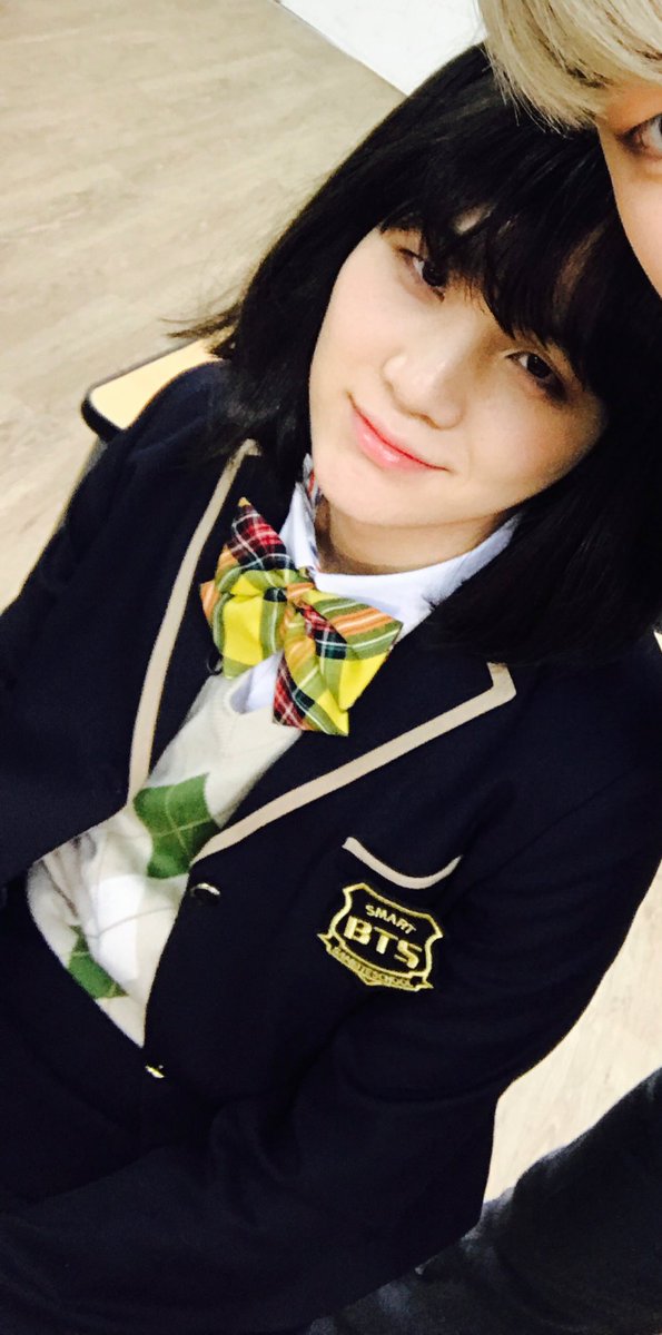 많이사랑한다💜
축하많이하고🎂

#해피슈가데이
#여전한_서로의벗_서로의닻
#3월의_선물_슈가
#HappyBirthdaySUGA