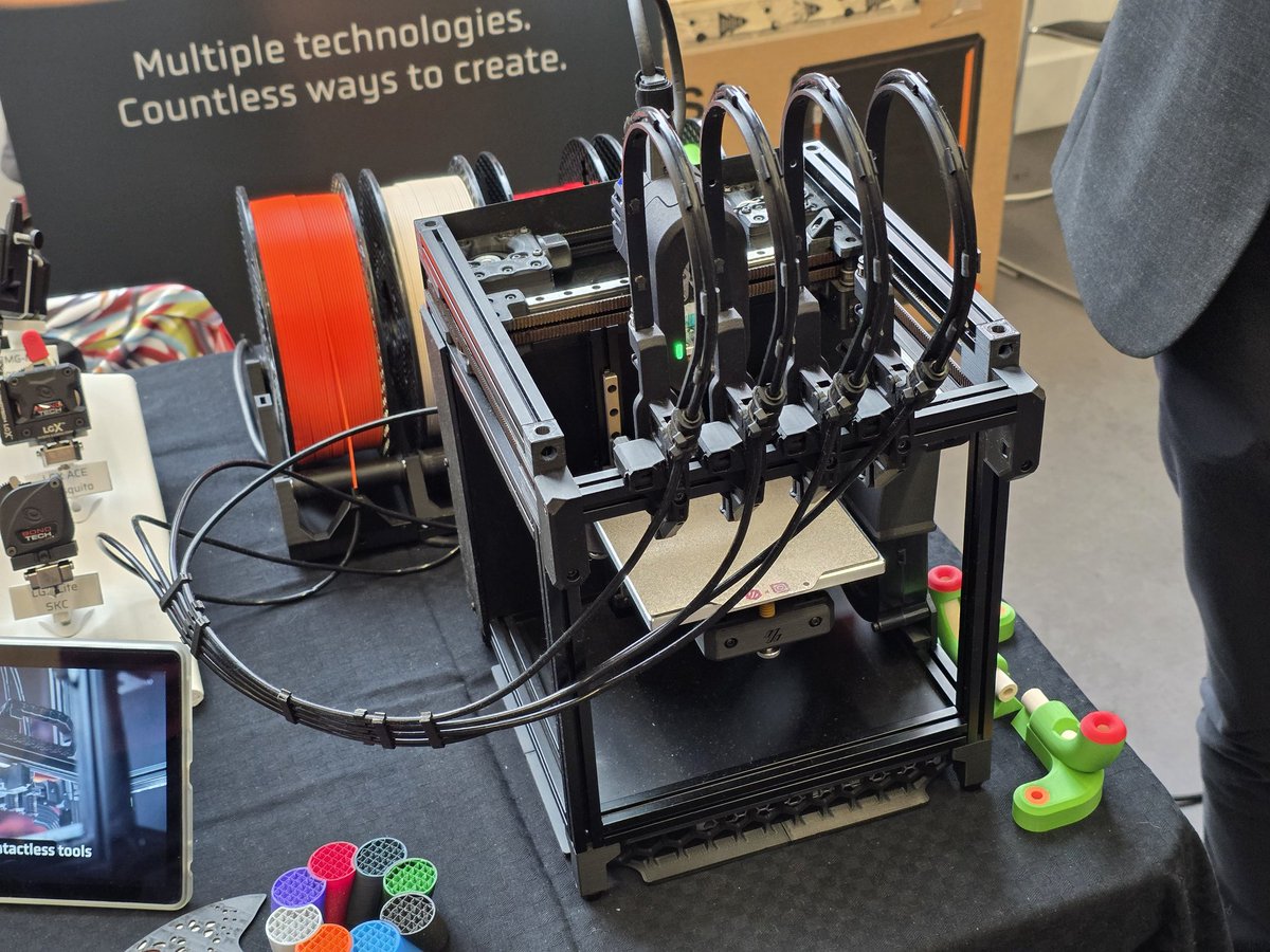 The 3D printing belgian #FreeThe3DPGeneral tweet media