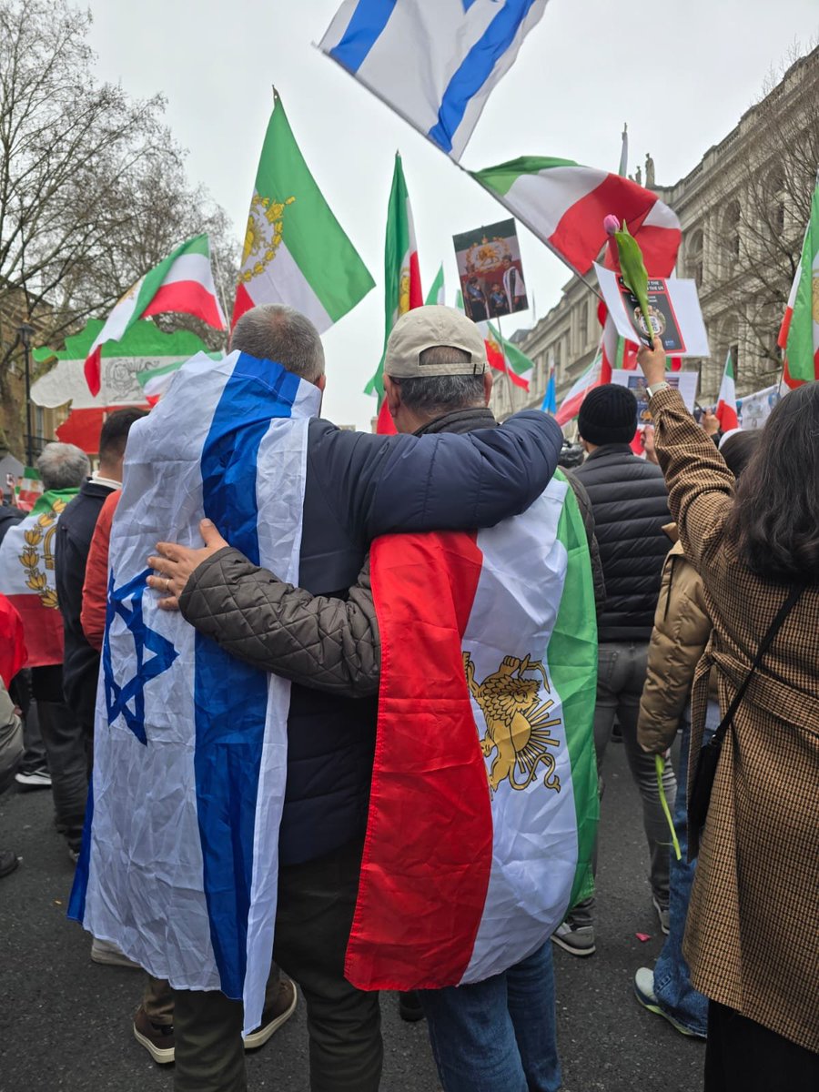 Eylon Levy tweet media