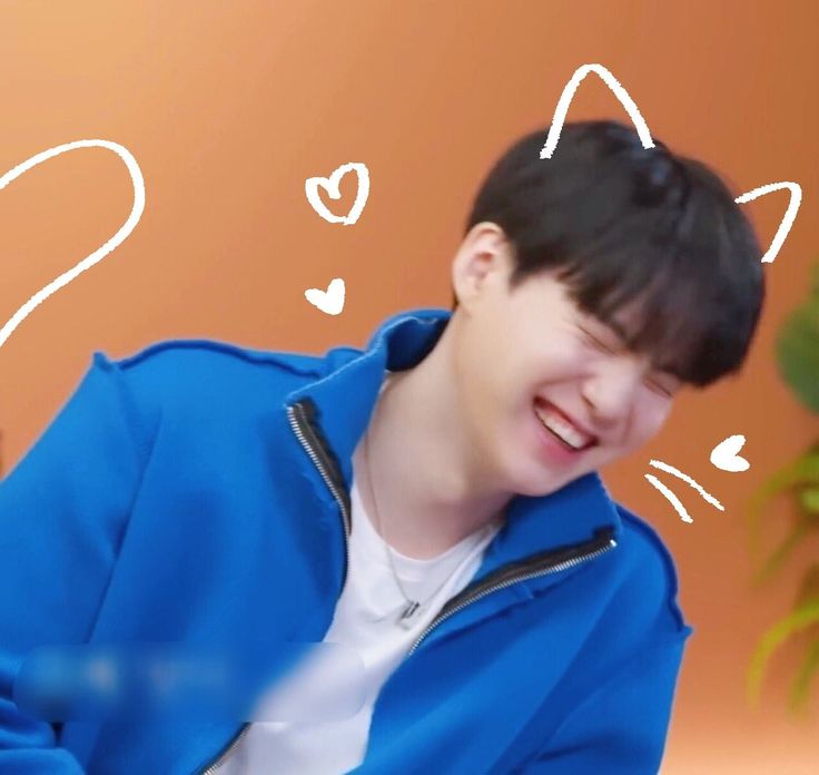 Yoonhee7Bts's tweet photo. #HappySUGADAY
#HappyBirthdaySUGA
#HappyBirthdayYoongi
#OurFirstLoveSUGA
#SUGAOurSweetness
#LongLiveKingAgustD
#HappyBDayMinPD
#DaeguWordsmithDay
#YoongiOurRockstar https://t.co/W3X7g3Ke1Q