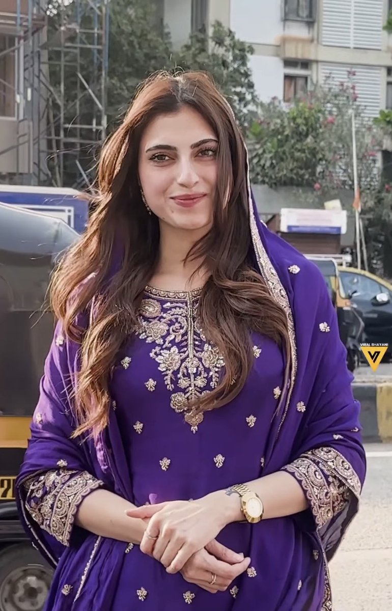 FarrhanaApex tweet media