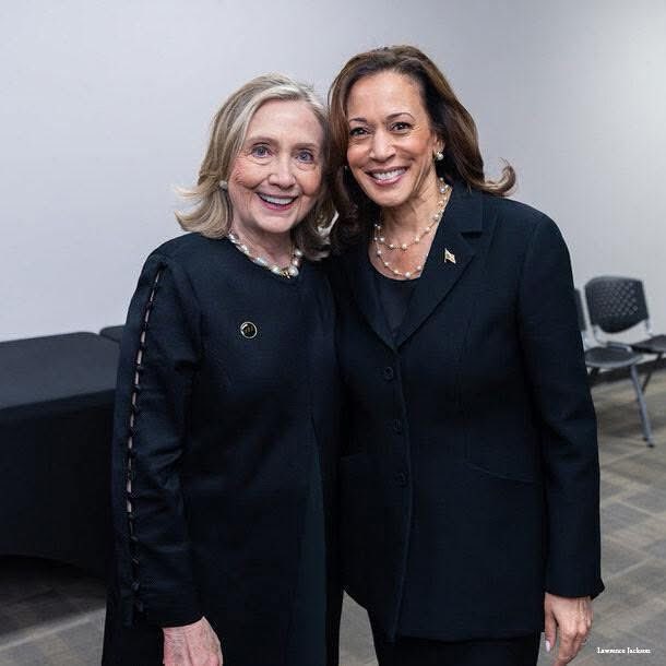 DisavowTrump20's tweet image. Happy #InternationalWomensDay to these two historic trailblazers 💙