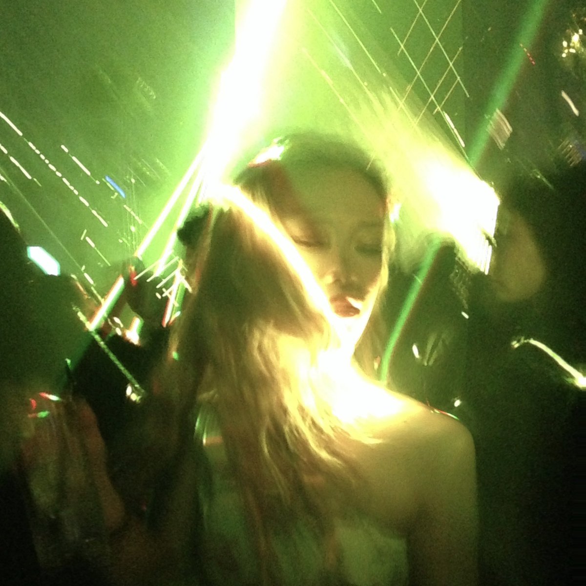 Destiny Hope Tiara tweet media