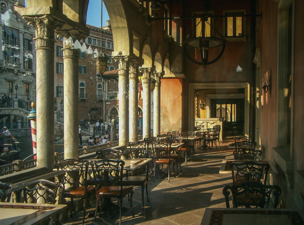 Somewhere Between Dream and Reality tweet media