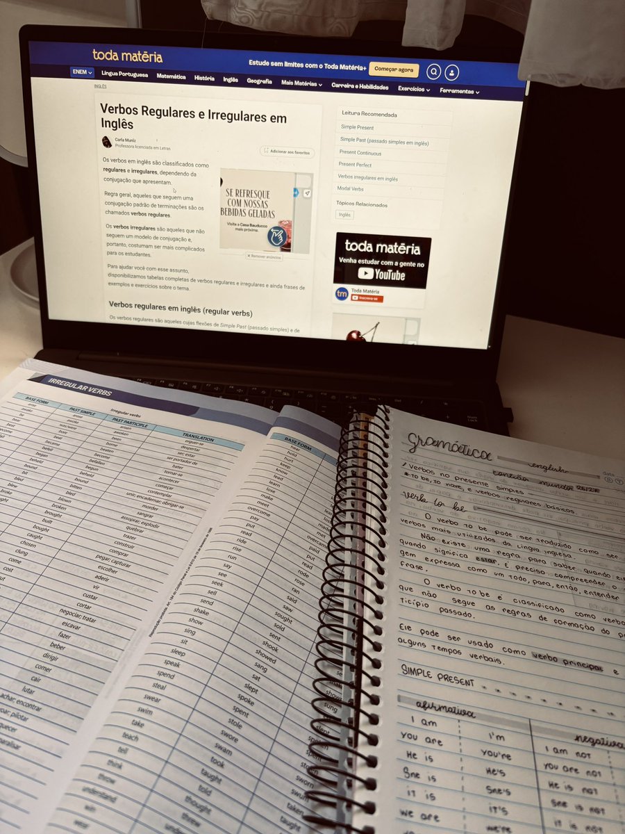studiesdelare's tweet photo. Eu quando sou performático https://t.co/BX8VC1Fol6