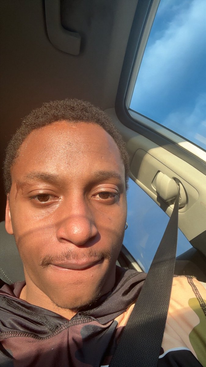 RealMeatGreedyy's tweet photo. Who Tryna Rubb on Some Dick 🥴 Fr ? #KCMO https://t.co/TbSf8Lxhe8