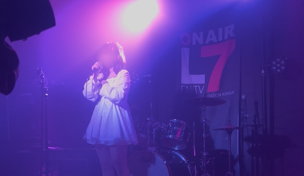 infp__cha's tweet photo. 【ミライポケット× illuminate time ありがとうございました‼️】

19歳初ライブということで、挑戦してみようと思っていつも苦手で避けてきた曲を歌ってきました！！

やっぱり大阪はあったかいね☺️🤍

19歳初ライブここで良かった！✨️

ありがとうございました！！！

 セトリ⬇️ https://t.co/Igt1MxvsdG