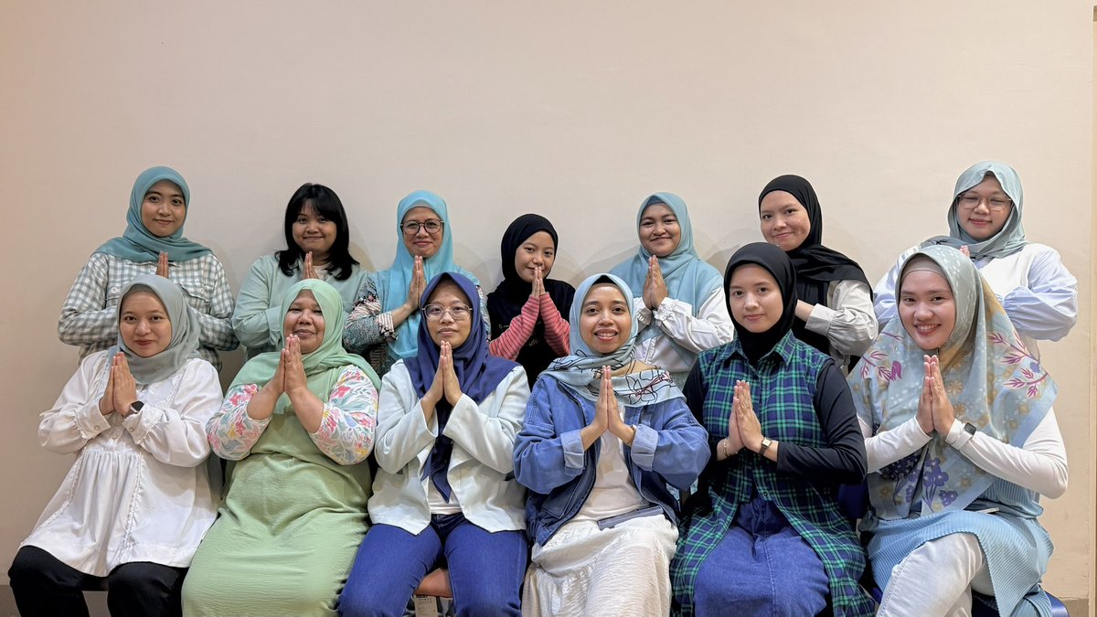 Assalamualaikum Areumdawols!✨
Alhamdulillah sdh terlaksana event Ramadan “Shawol Berbagi” di panti asuhan Nur Siamatu, Makassar. Makasih bnyk buat manteman yg sdh join baik dlm bntuk donasi maupun mmbantu share flyer kami. Smoga pahalanya berlipat ganda, Amin!🥰
#shawolindonesia