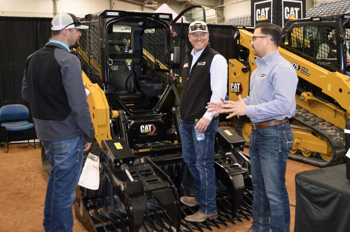 Warren CAT tweet media