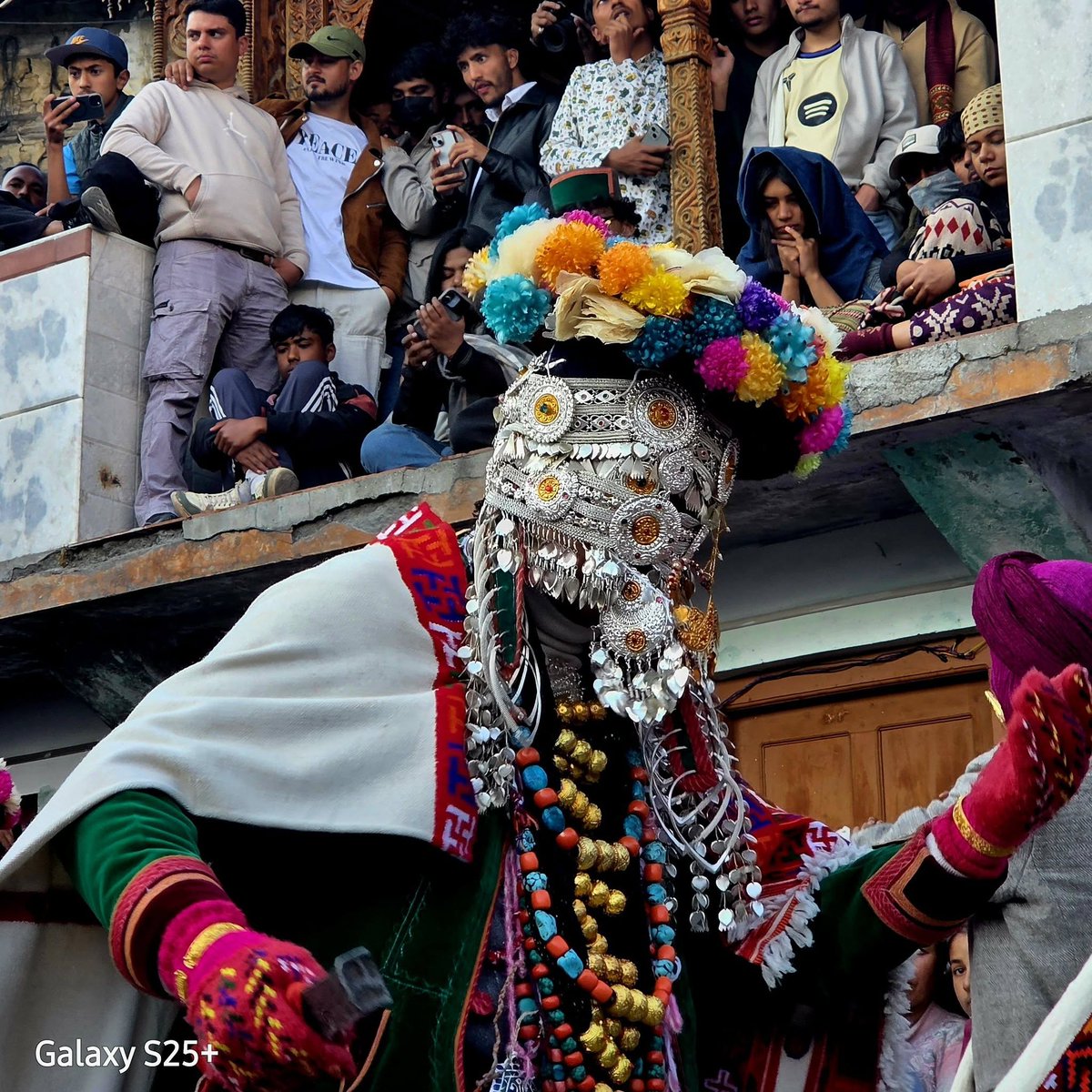 KinnaurSpiti's tweet photo. Raulane rises — half-ritual, half-dream — dancers tracing the grammar of invisible wings. The Spirits need no invitation; they have already circled Kalpa since before Kinnaur had a name for snow. 
Raulane Festival 2026 #HimachalPradesh https://t.co/8W7k51QSqL