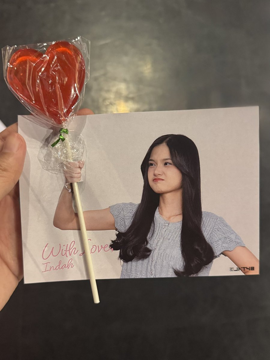 Indah Cahya tweet media