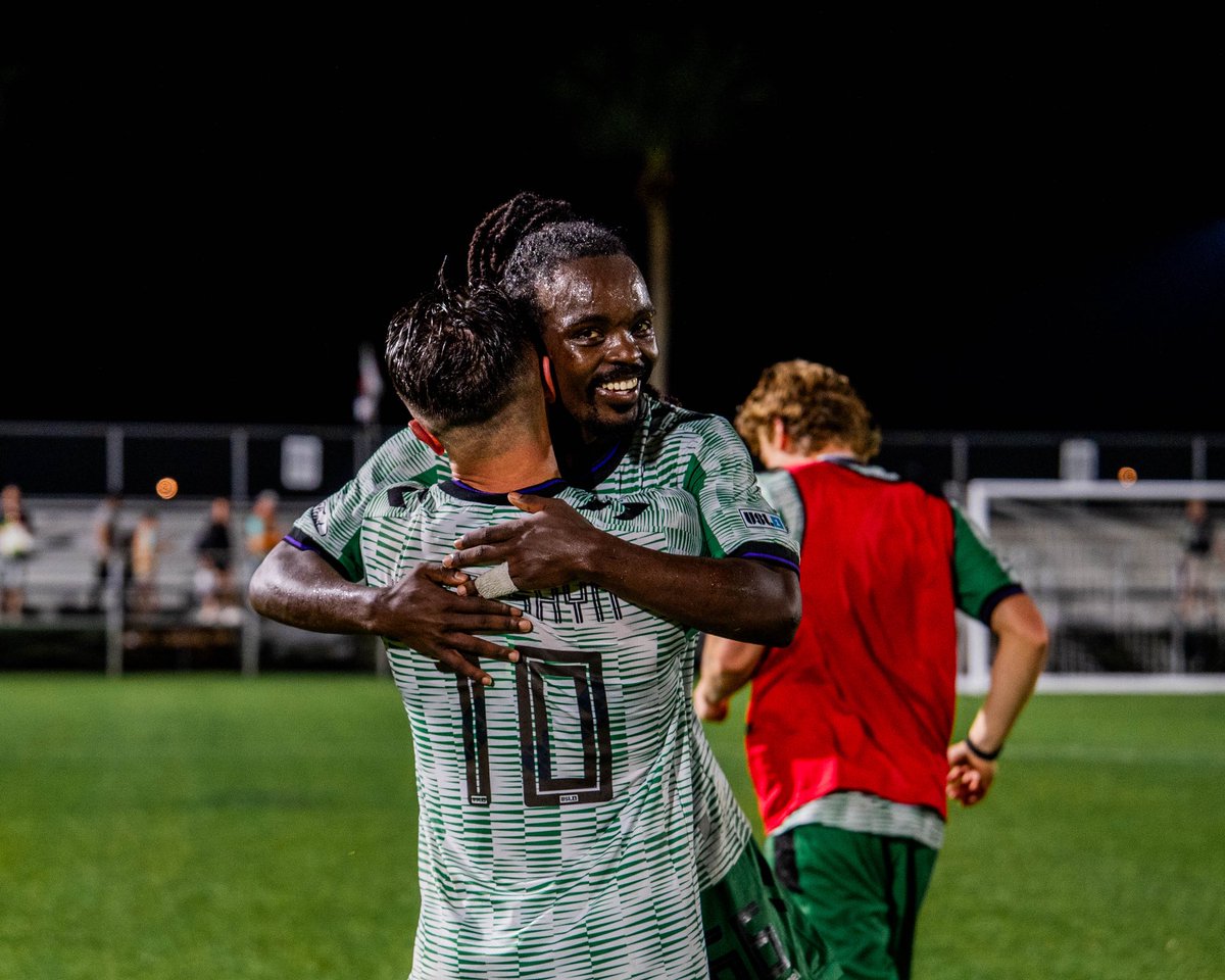 ac_boise's tweet photo. That first win feeling>>>> https://t.co/yzIzlc8usU