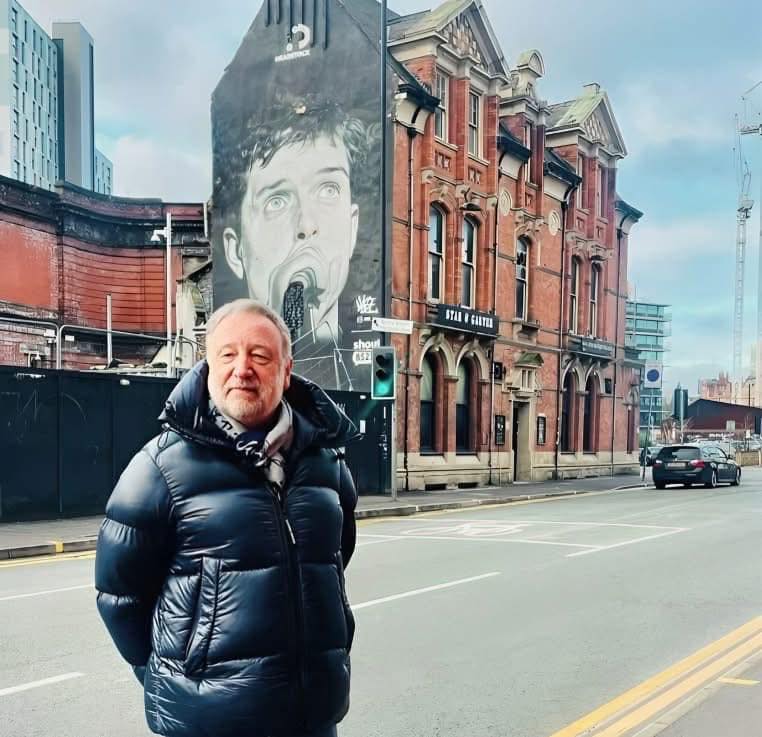 KEZ O))) tweet media