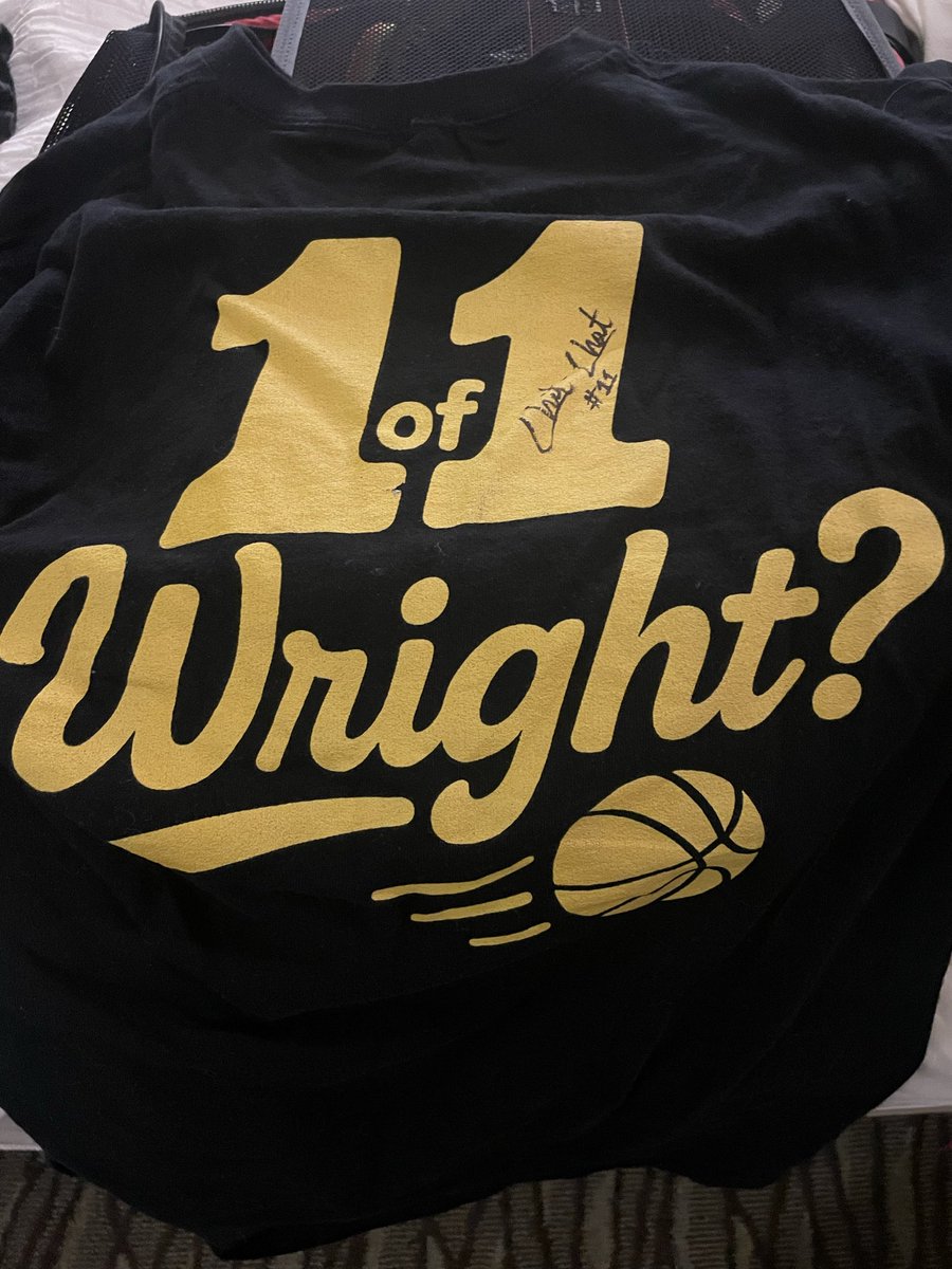 Yesterday’s  2nd goal achieved: <a href="/Bigchazdeckingz/">BIG CHAZ</a> stopped to say hi and gave me a big hug 😊, very kind of him.  <a href="/ChazadiW/">Chazadi (Chit-Chat) Wright Class of 2024 PG</a> I also asked him to ask you to make those beanies please??!!