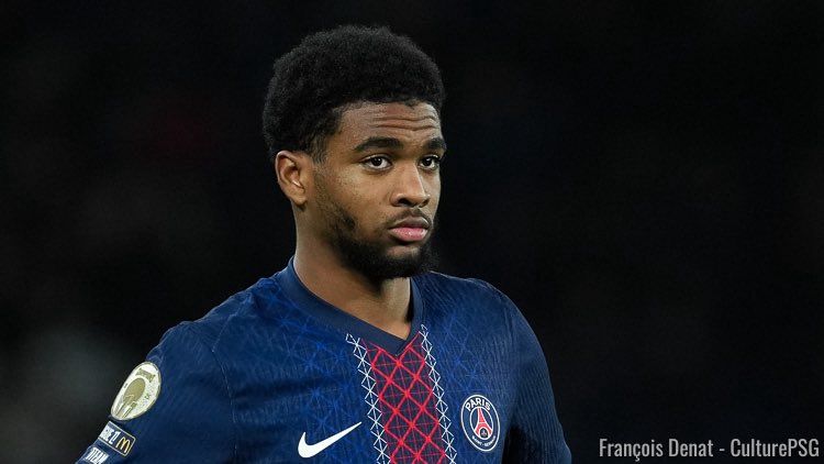 𝑺𝑬𝒀𝑫𝑰𝑵𝑨 tweet media