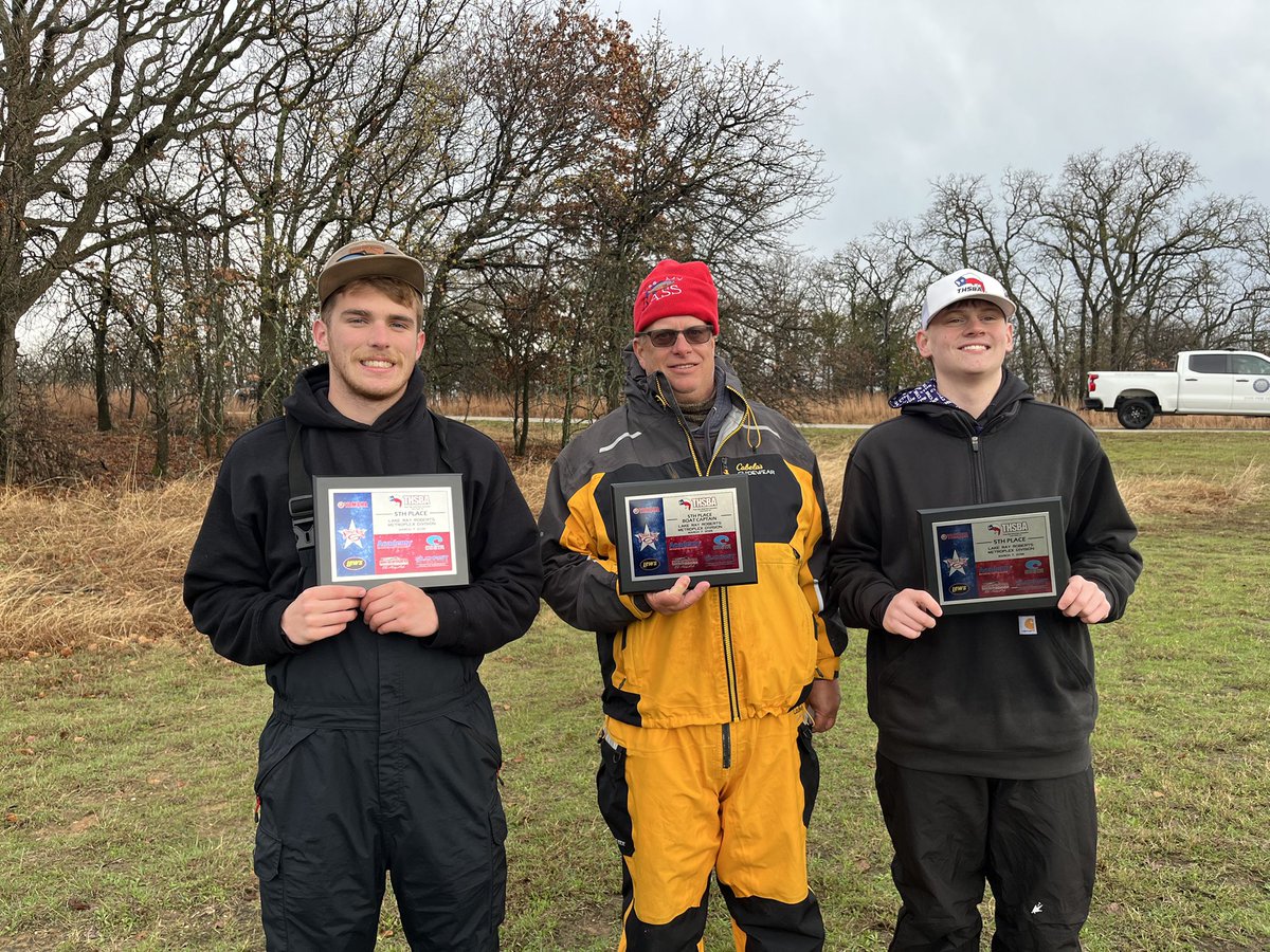 CTHS Fishing Club tweet media