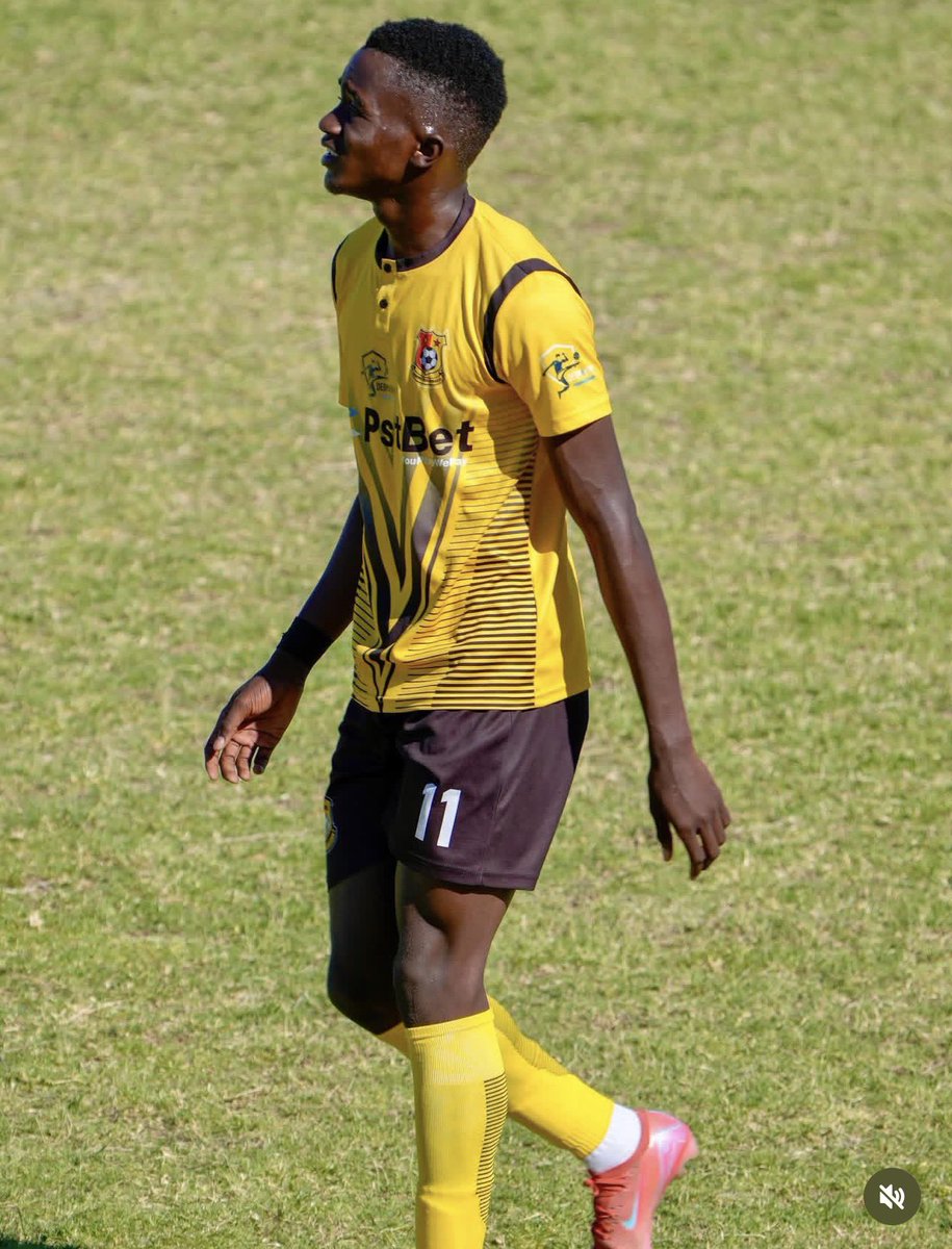 FootyNamibia's tweet photo. 🚨𝐅𝐔𝐋𝐋 𝐓𝐈𝐌𝐄: 

Chula Chula 1-0 Life Fighters FC 

⚽️Michael “Bwebwe” Jonas 

• Chula Chula FC are back on top of the Namibia Premier Football League. 

1. Chula Chula: 47 points (24 games)
2. African Stars: 46 points (24 games)

#NamibiaPremierFootballLeague https://t.co/83xZE998vD
