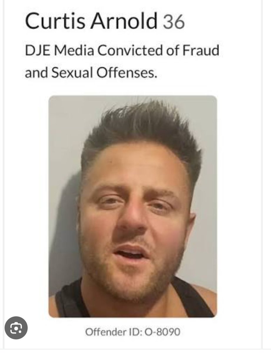 Chris Maloney @Love tweet media