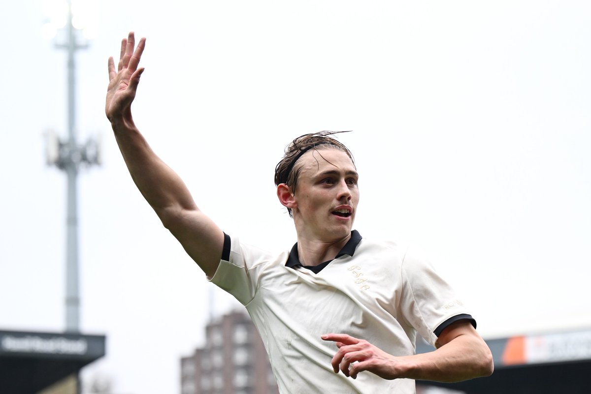 Emirates FA Cup tweet media