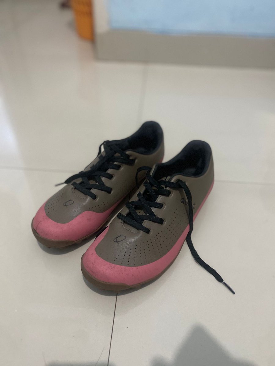 harioy25's tweet photo. Wts Quoc grand tourer lace sz 44
Mulus! 
1.5 aja! 
Minat PM
#fnfjb https://t.co/TNBFrXKsmk