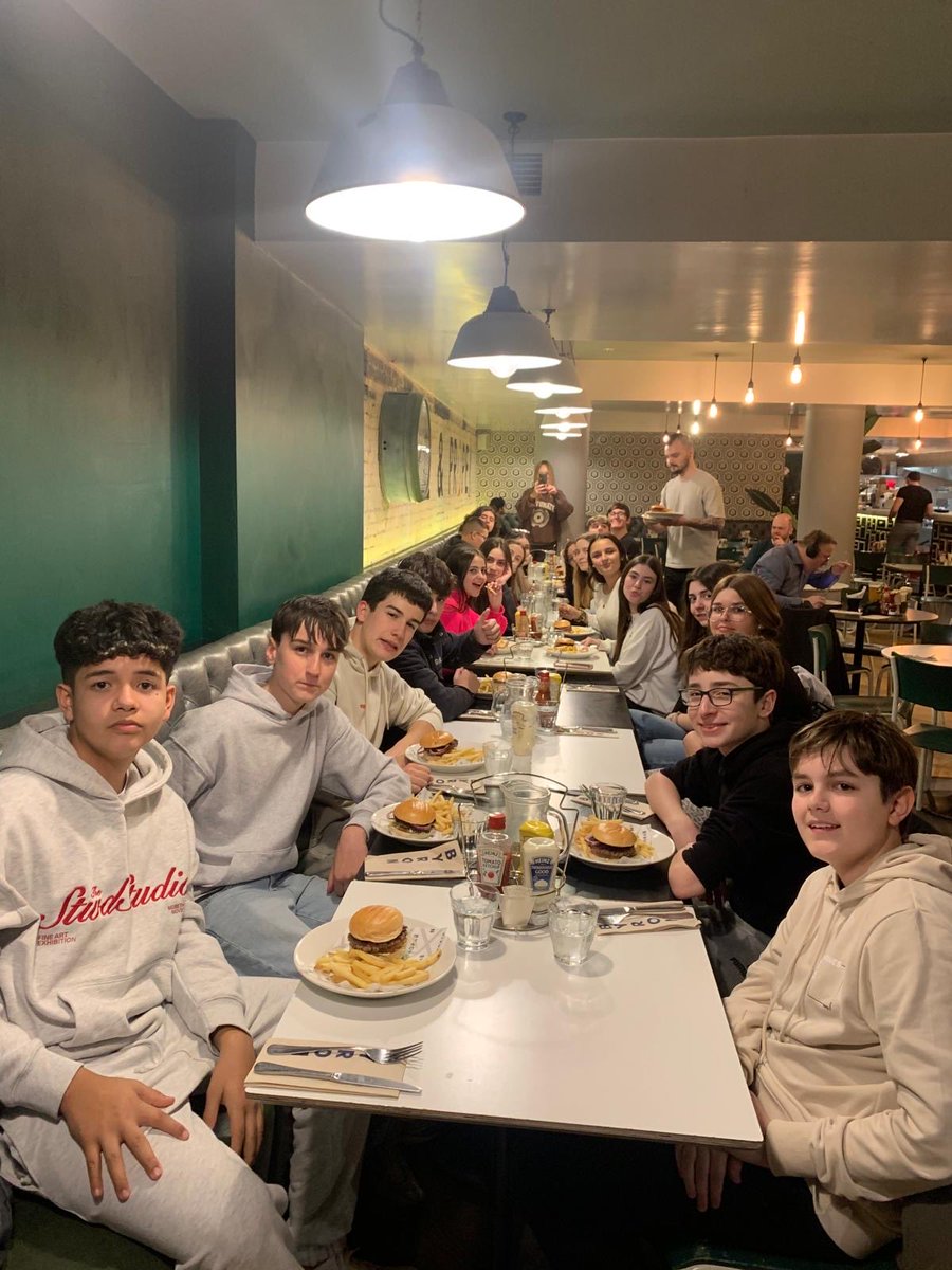 IES Zapatón tweet media