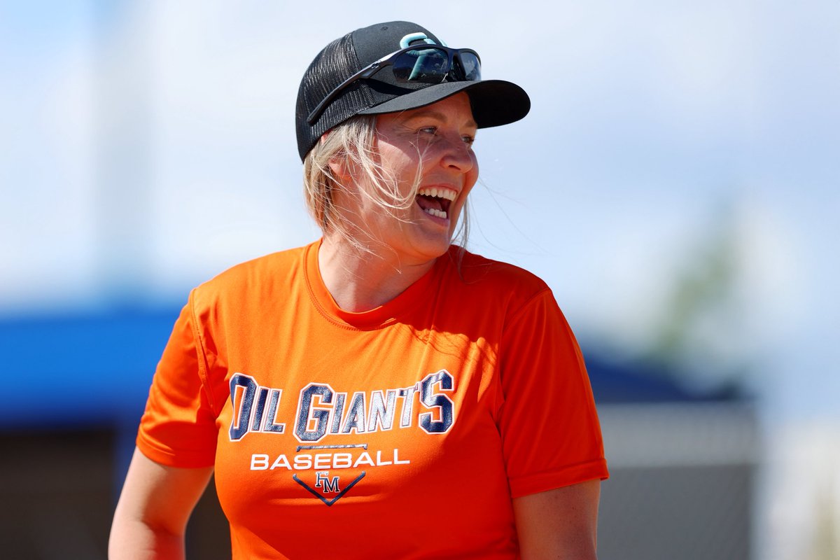 BaseballAlberta's tweet photo. Today we celebrate the girls and women who play, coach, lead, volunteer, and help grow baseball across Alberta. 💙🐏

#InternationalWomensDay https://t.co/Fu8gXwK4Dt