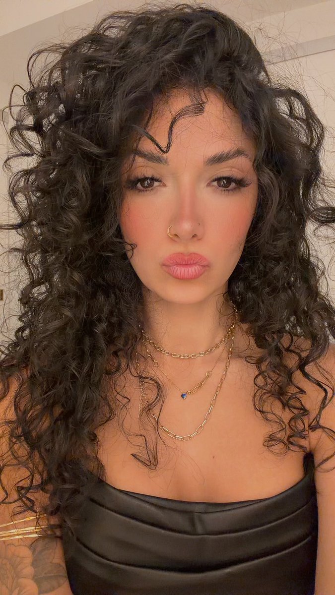 mahsa mhsnni tweet media