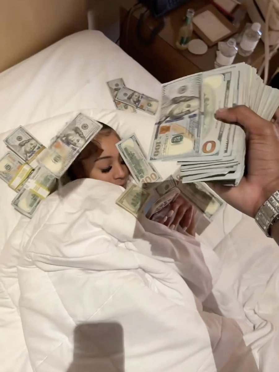 Blessed (@idblessd) on Twitter photo 