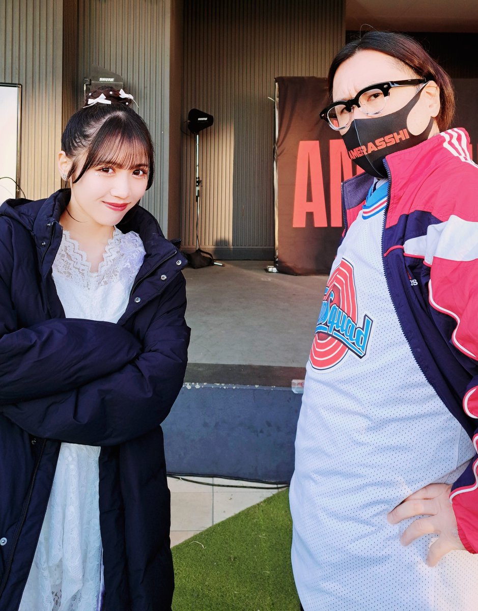 magnetickk4mcee's tweet photo. 市川優月さん!特典会の短い時間で最大限コミュニケーションを取ってくれてありがとう!
あなたの優しさ忘れません
変な設定でお写真お願いして申し訳
市川さんの歌好きです!&きれい!
私は原宿のことなんでも知ってますというおじさんの設定です(自称クリエイター)
#市川優月
#AMEFURASSH
#MTA3 https://t.co/GtZDx5AJ3c