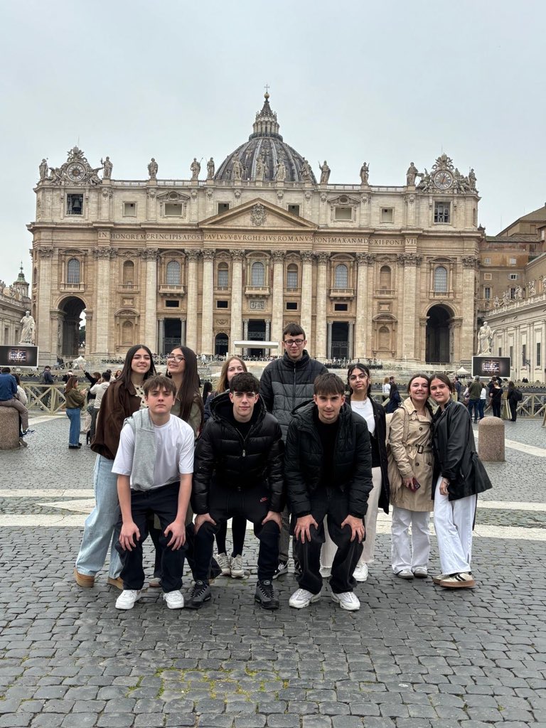 IES Zapatón tweet media