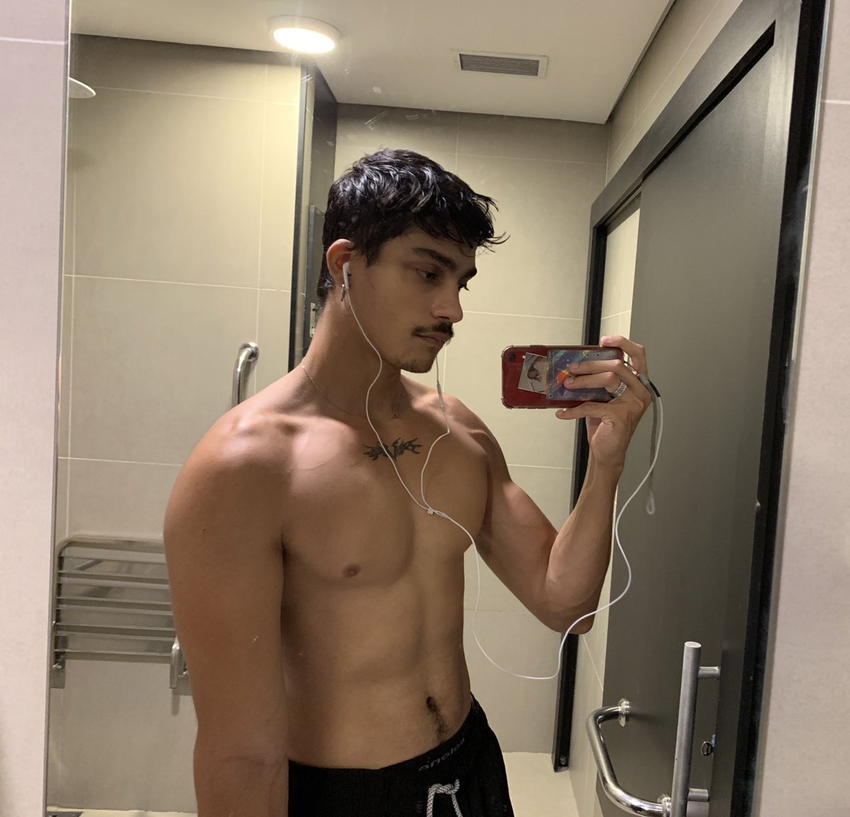 𝖉𝖚𝖉𝖚 LV.999 ✭ tweet media