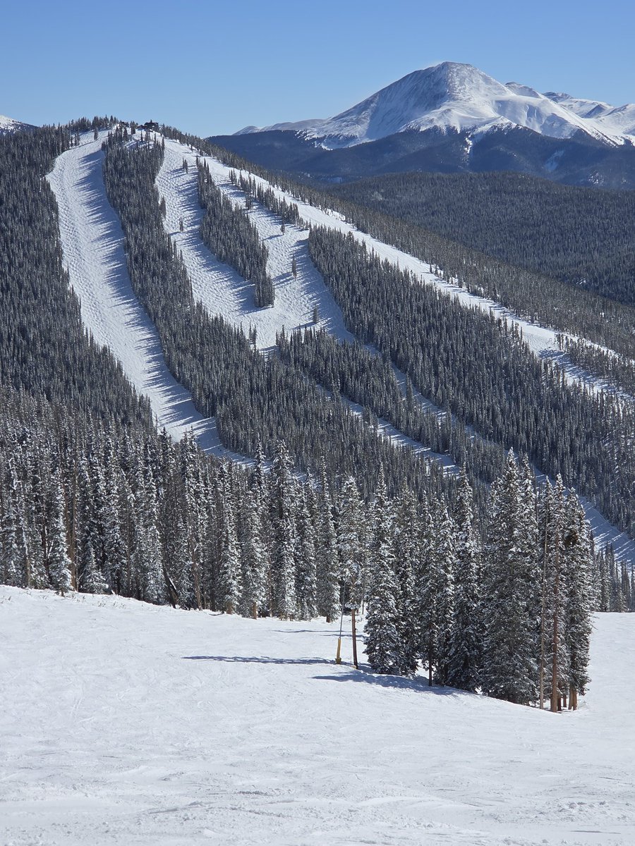 ViewFromTrails's tweet photo. Keystone Resort, Colorado...❄️🏂⛷️❄️

#MountainLife ❤️
#KeystoneResort 🌲🚠🌲
#Keystone 🤙
#Colorado 🏔 https://t.co/wP8t9giVEo