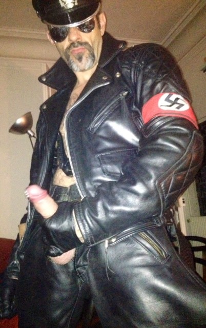 WhiteBruder tweet media