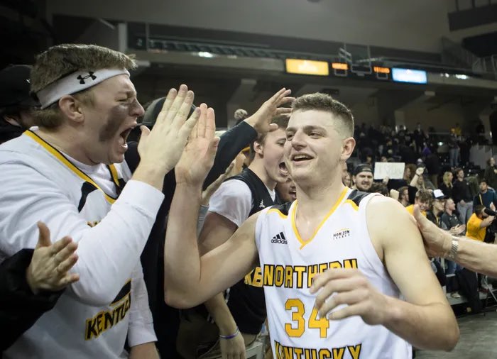 Moneyplayzz tweet media