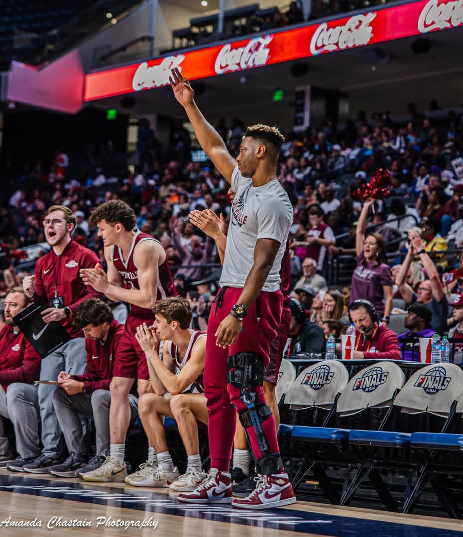 KalunCobb's tweet photo. Been one heck of Ride! Basketball will
Always hold a special place in my life. 
3 Back to Back Final 4’s with some
Amazing Brothers!  #5 Out #AGTG @gvilleboysbball 🫶🏿✌🏿 https://t.co/7nAgkMQvtm
