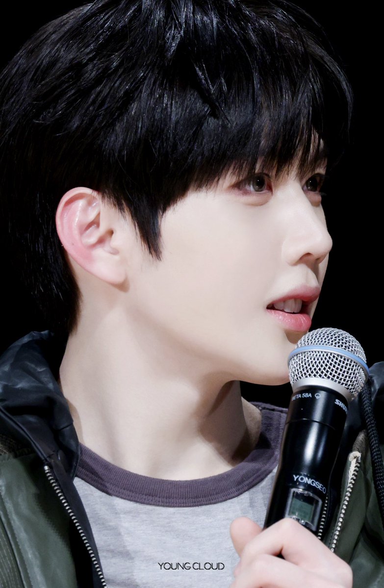 YOUNGCLOUD_J's tweet photo. 🤍🖤

#BAE173 #BAE173영서 #유영서 #YUYOUNGSEO #영클라우드 https://t.co/Gcvj8v732D