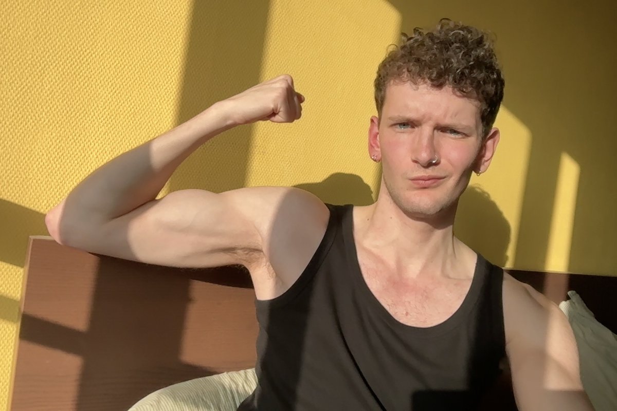 himbo in training tweet media