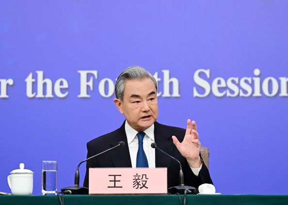 اليوم، عقد وزير الخارجية الصيني وانغ يي مؤتمرا صحفيا على هامش الدورة الرابعة للمجلس الوطني الرابع عشر لنواب الشعب الصيني، حيث أجاب عن أسئلة الصحفيين حول السياسة الخارجية الصينية، والعلاقات الدولية فضلا عن تطورات الأوضاع في الشرق الأوسط والقضية الفلسطينية.mp.weixin.qq.com/s/gYgOCGTFVYIm…