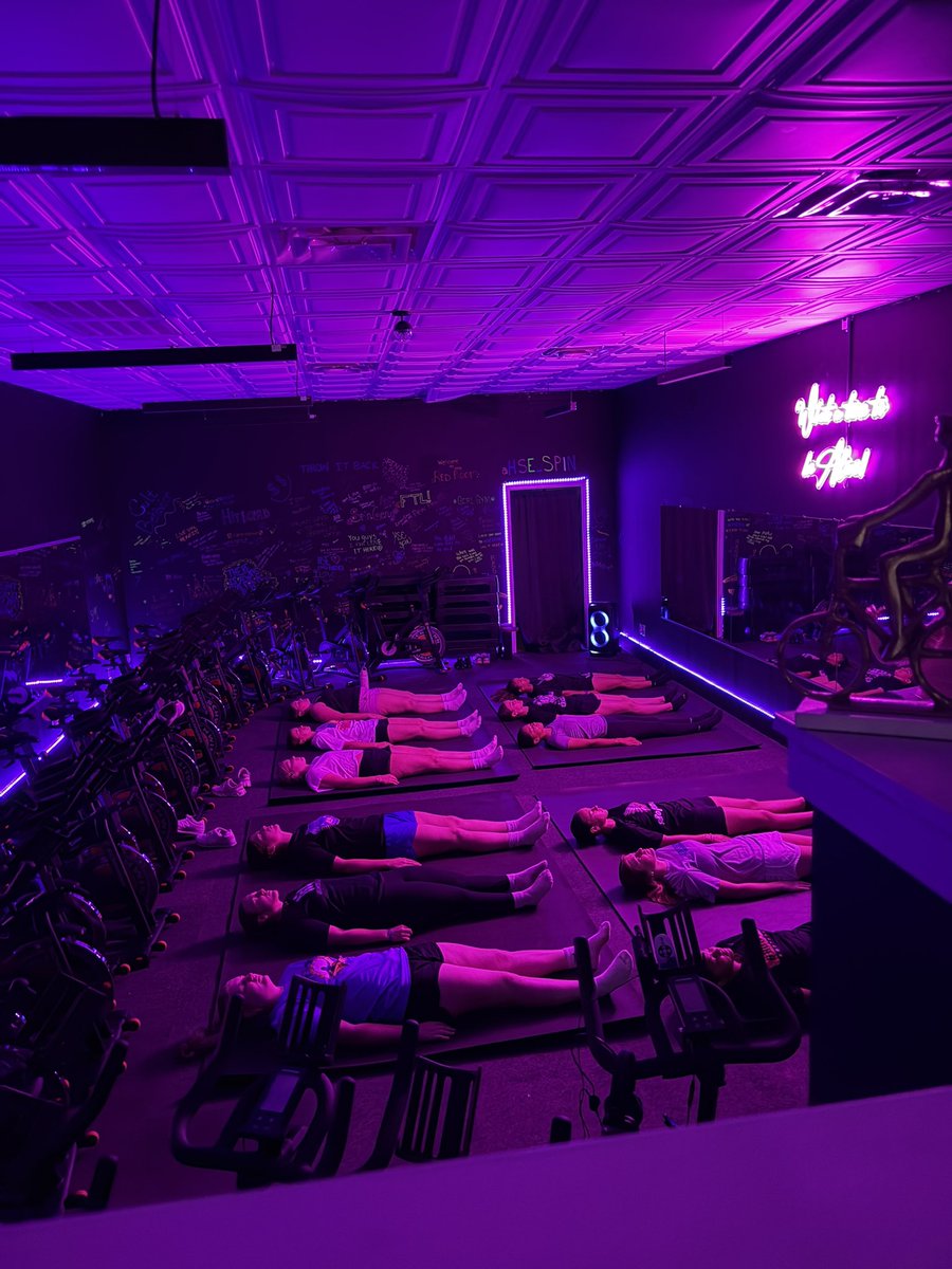 FREEDOM SOFTBALL tweet media