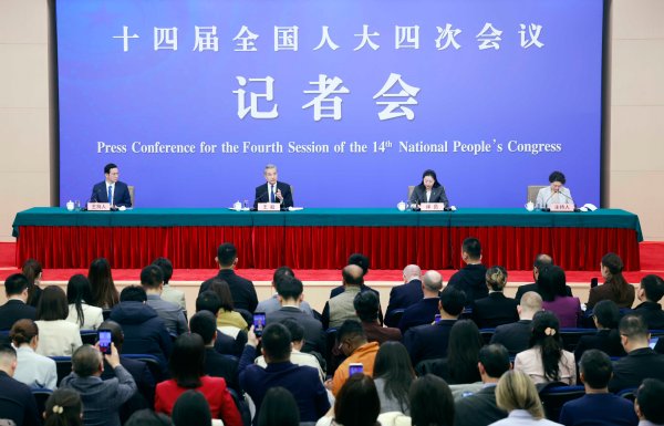 Embajada de China en el Perú tweet media